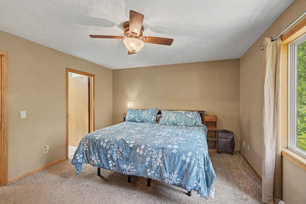 6124 114th Place Champlin, MN 55316