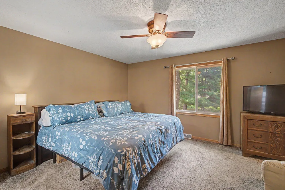 6124 114th Place Champlin, MN 55316