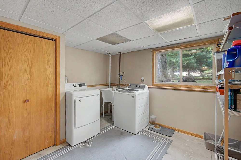 6124 114th Place Champlin, MN 55316