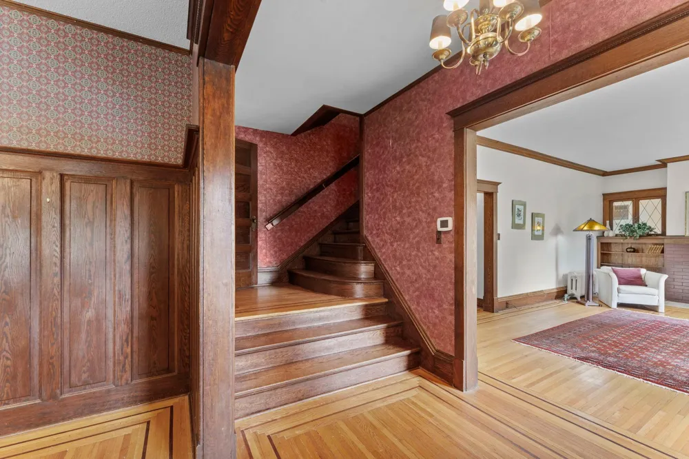 1475 4th Avenue Cumberland, WI 54829
