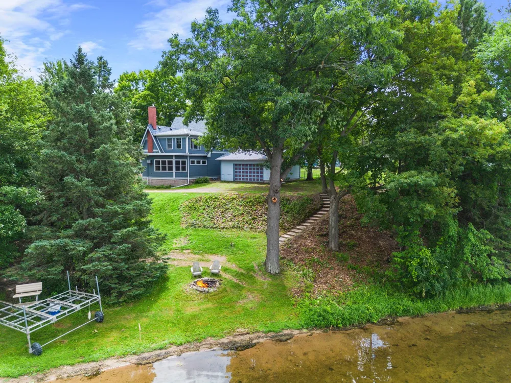 1475 4th Avenue Cumberland, WI 54829