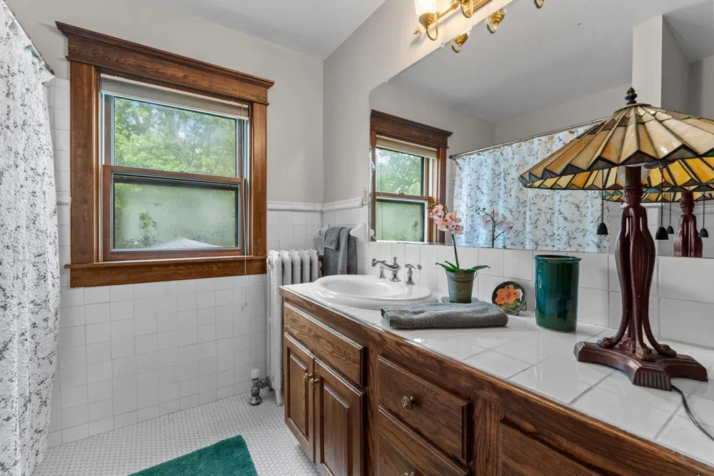 1475 4th Avenue Cumberland, WI 54829