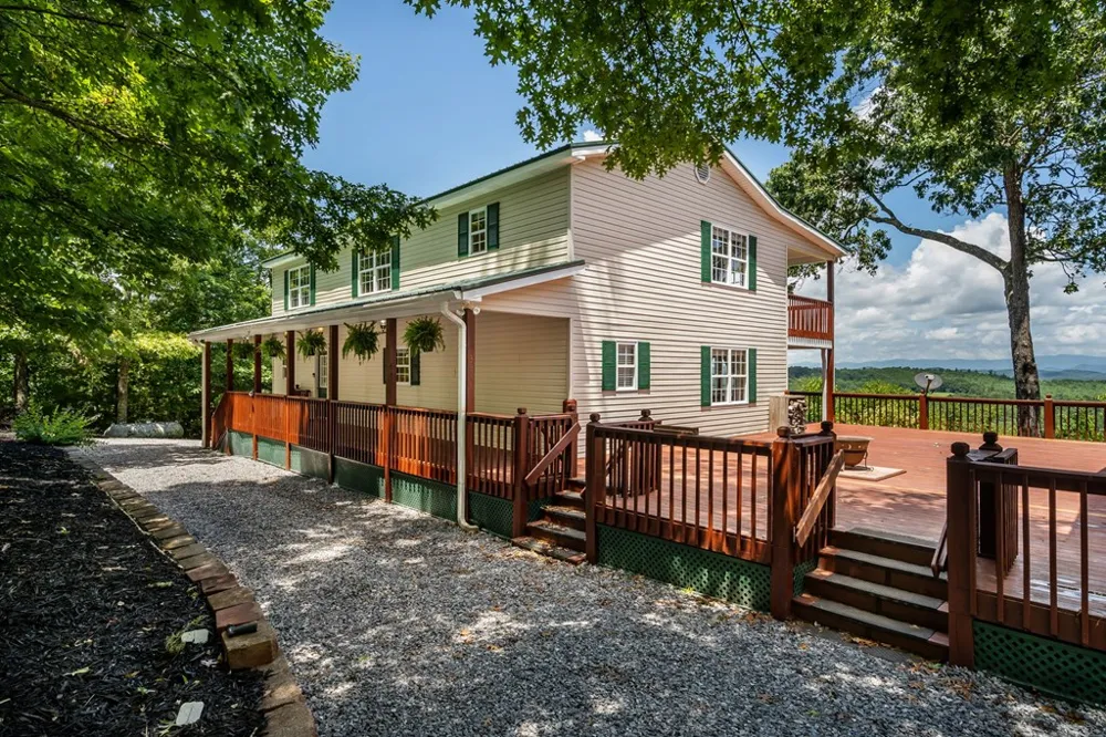 334 Hawksclaw Trail Morganton, GA 30560