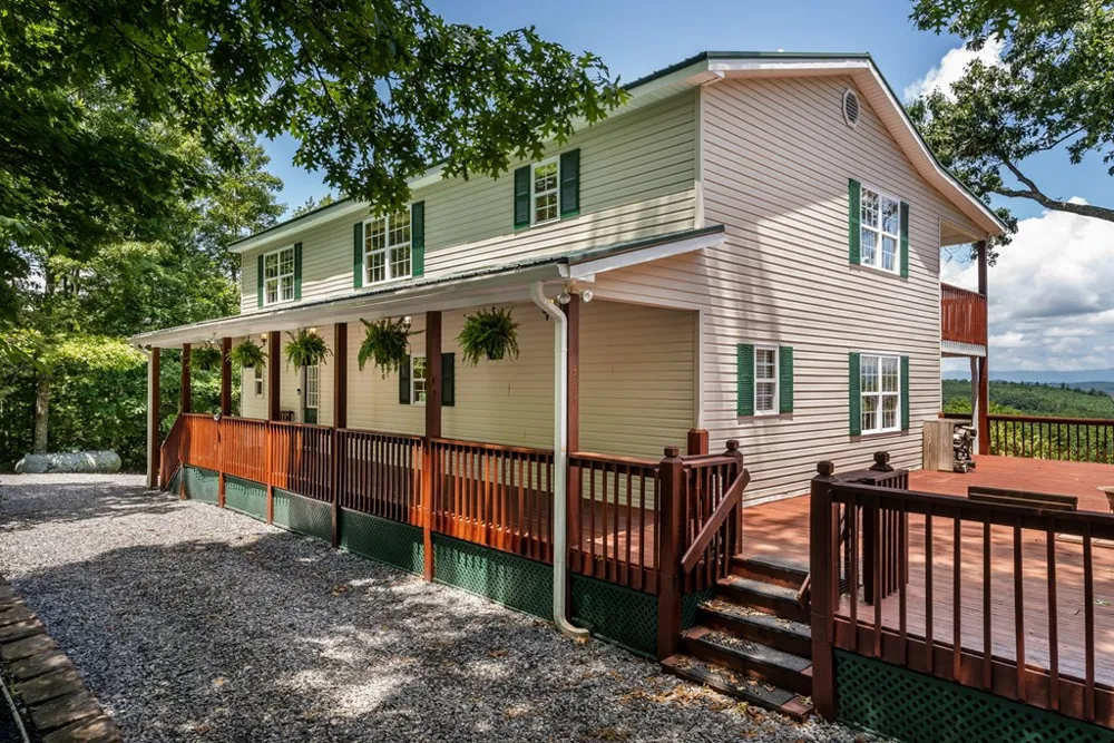 334 Hawksclaw Trail Morganton, GA 30560
