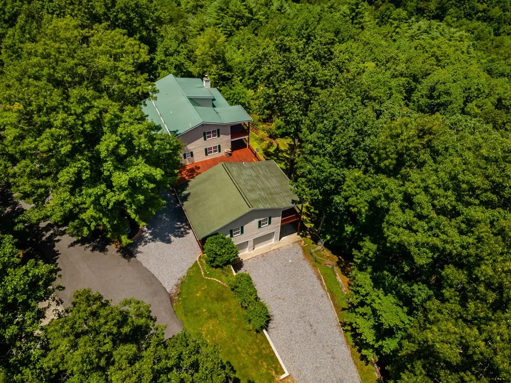 334 Hawksclaw Trail Morganton, GA 30560