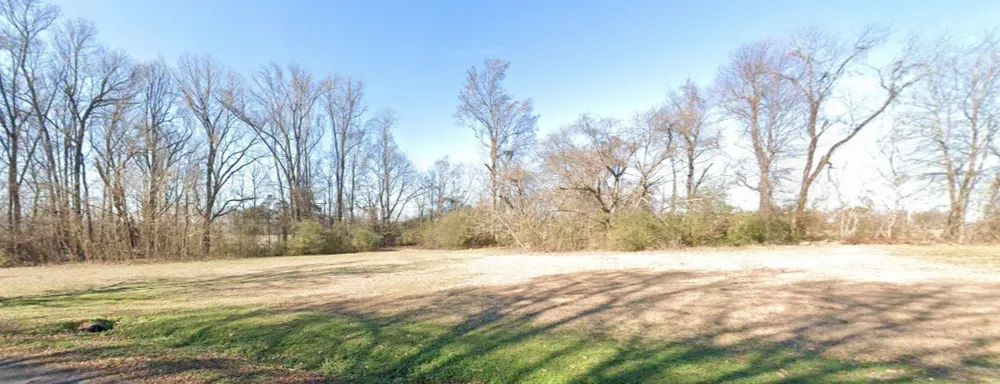 15 Deborah Dr Jackson, TN 38305