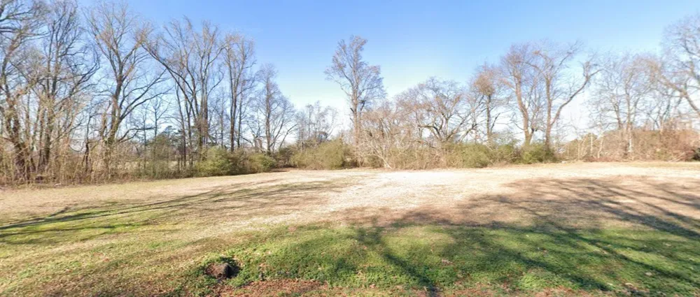 15 Deborah Dr Jackson, TN 38305