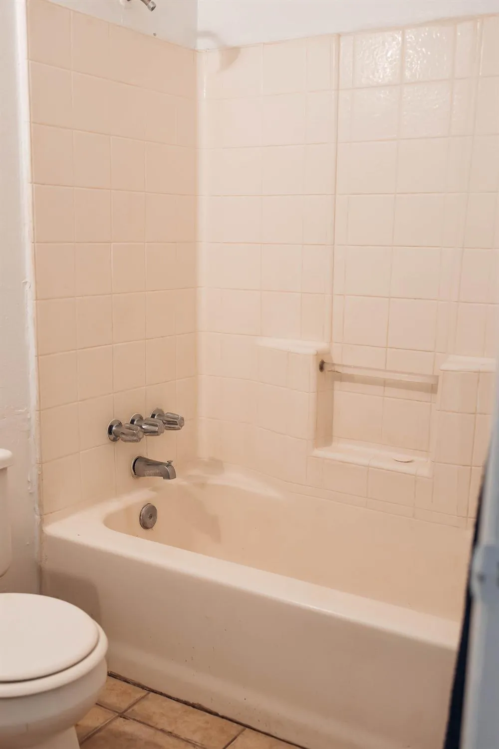831 Forrester Ct Porterville, CA 93257