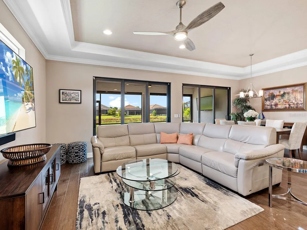 5365 SALCANO STREET Sarasota, FL 34238