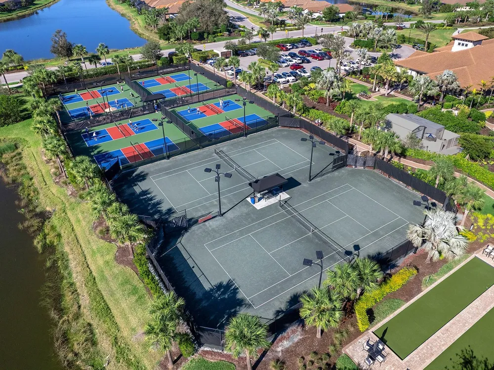 5365 SALCANO STREET Sarasota, FL 34238