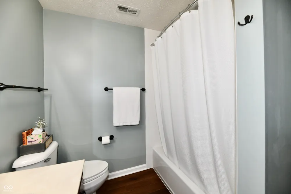2173 Heather Glen Way Franklin, IN 46131