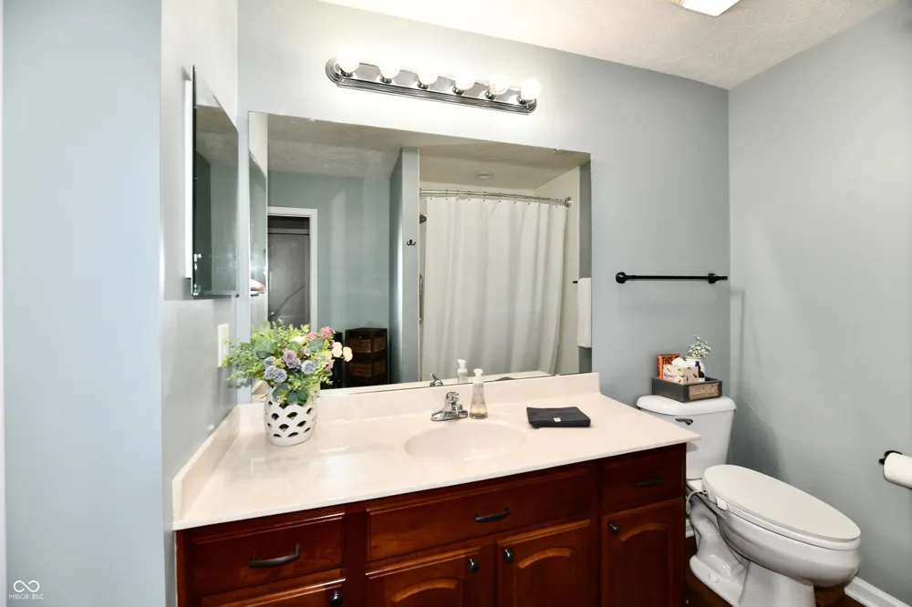 2173 Heather Glen Way Franklin, IN 46131