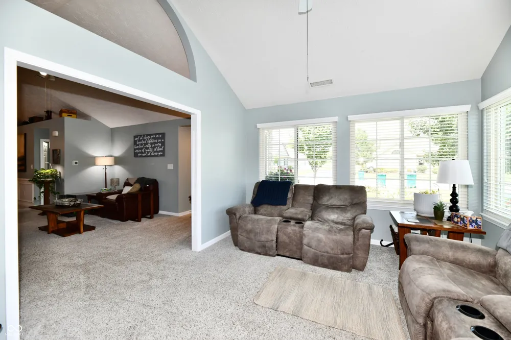 2173 Heather Glen Way Franklin, IN 46131