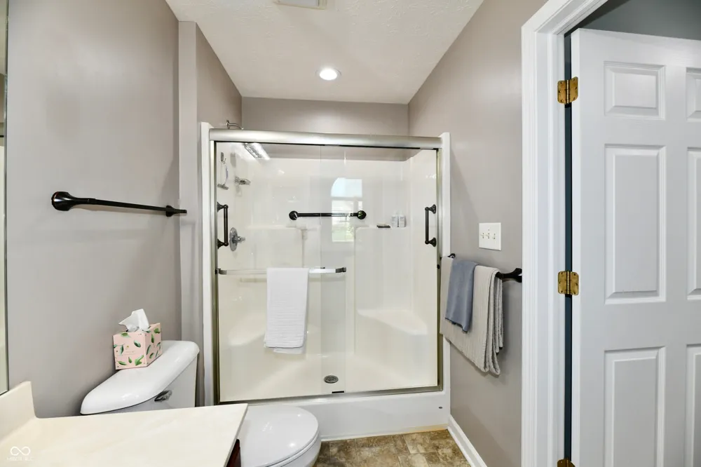 2173 Heather Glen Way Franklin, IN 46131