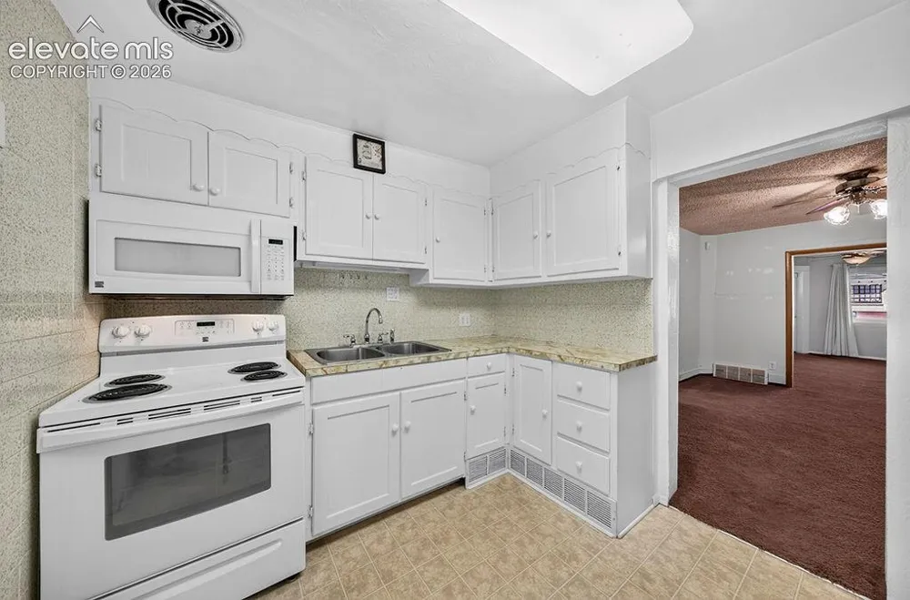 840 E Evans Avenue Pueblo, CO 81004