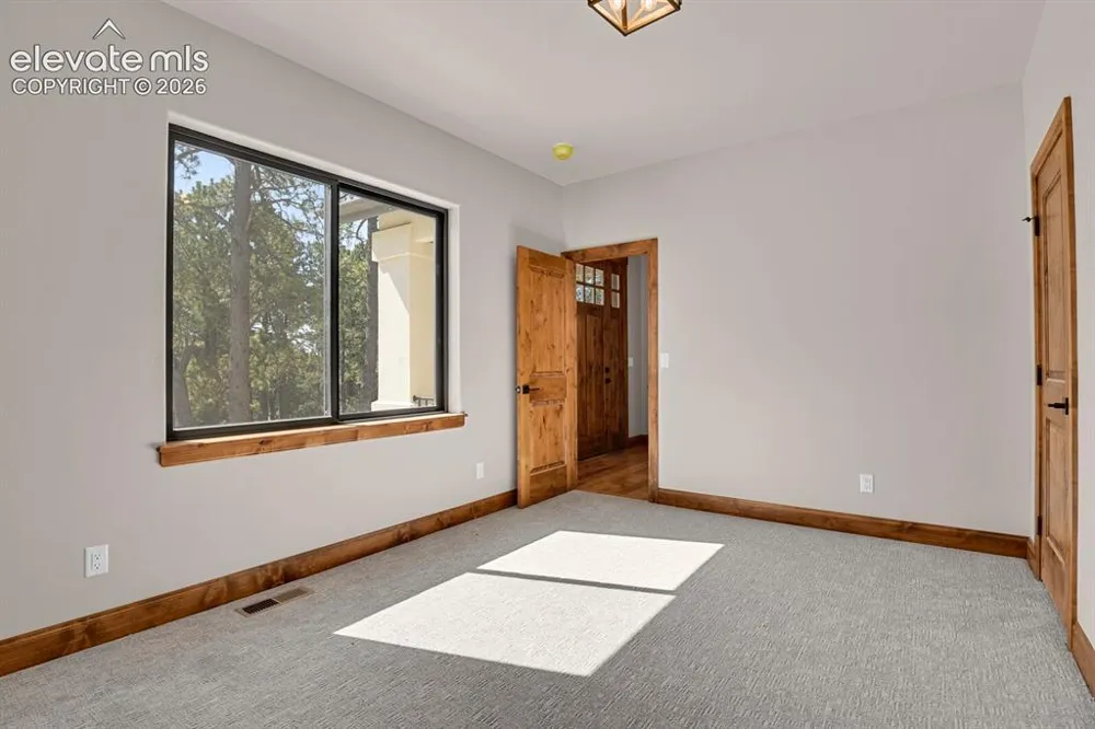 19020 Burnt Leaf Way Monument, CO 80132