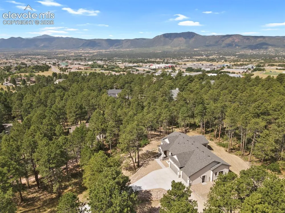 19020 Burnt Leaf Way Monument, CO 80132
