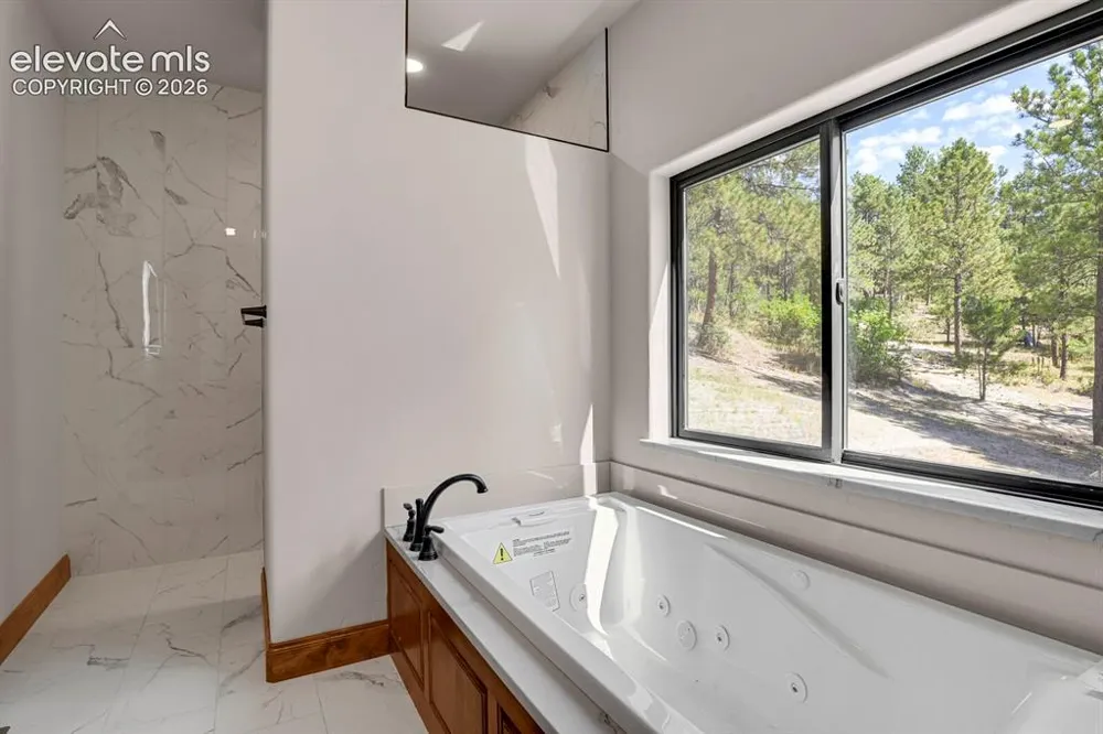 19020 Burnt Leaf Way Monument, CO 80132