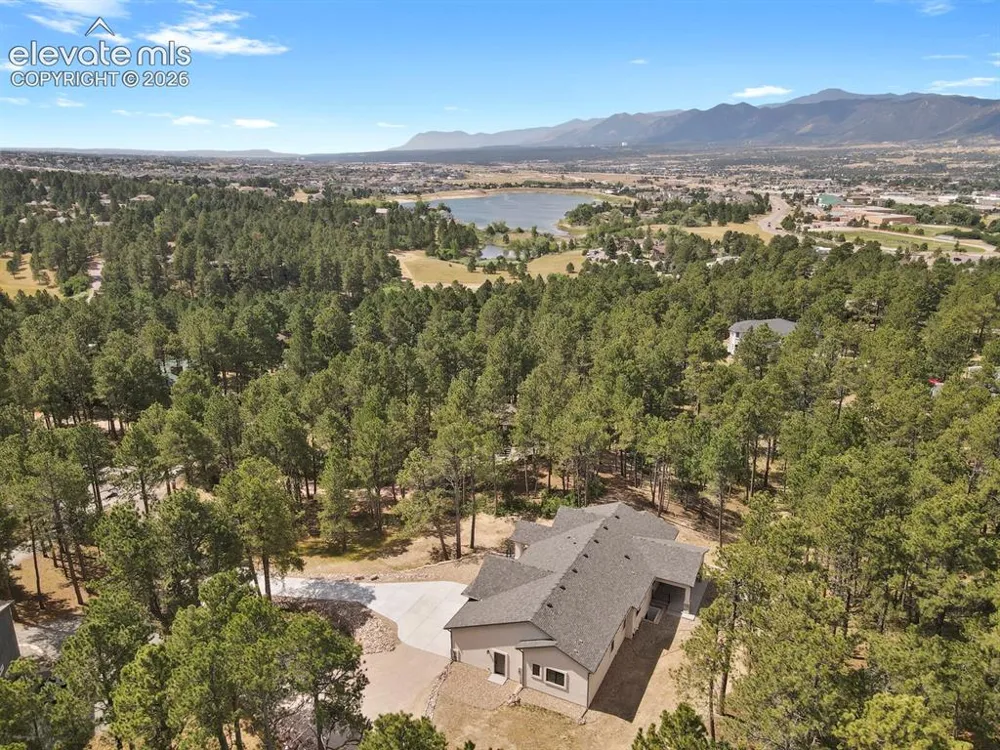 19020 Burnt Leaf Way Monument, CO 80132