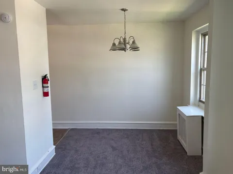 260 N WYCOMBE AVE #212