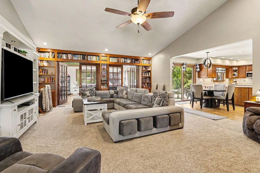 2390 Sycamore Path St. Joseph, MI 49085
