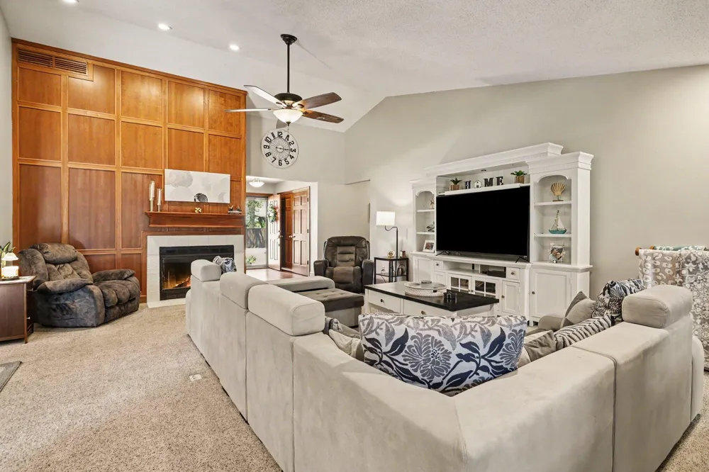 2390 Sycamore Path St. Joseph, MI 49085
