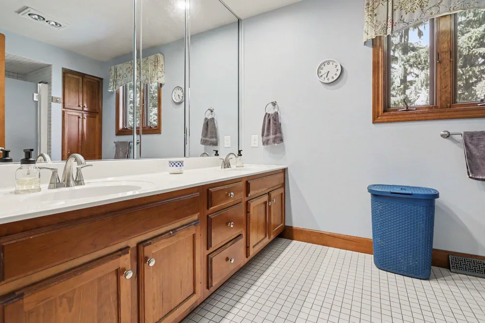2390 Sycamore Path St. Joseph, MI 49085
