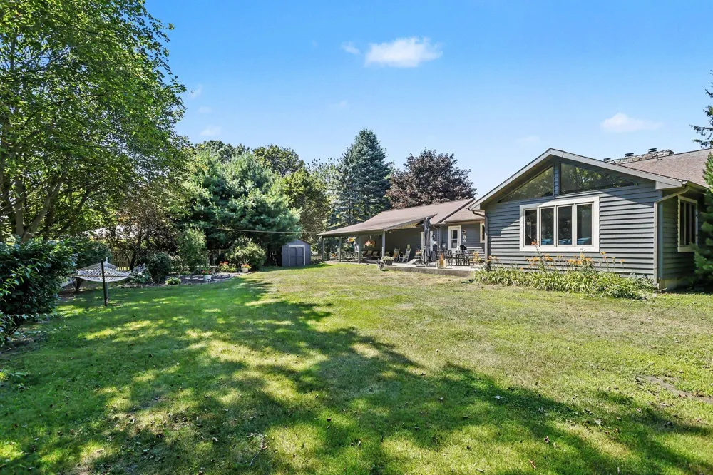 2390 Sycamore Path St. Joseph, MI 49085