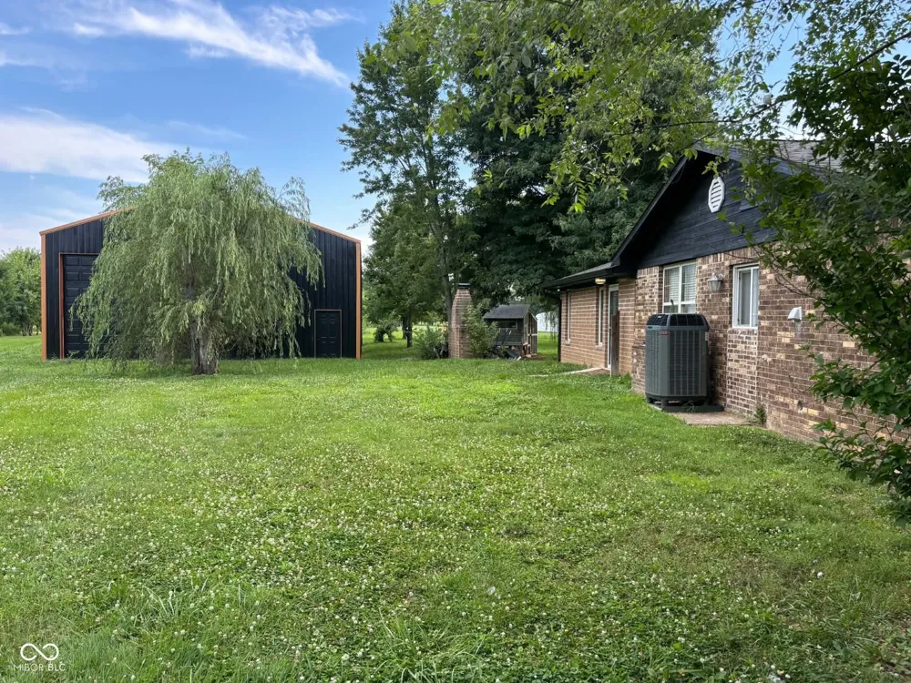 6335 E State Road 144 Mooresville, IN 46158
