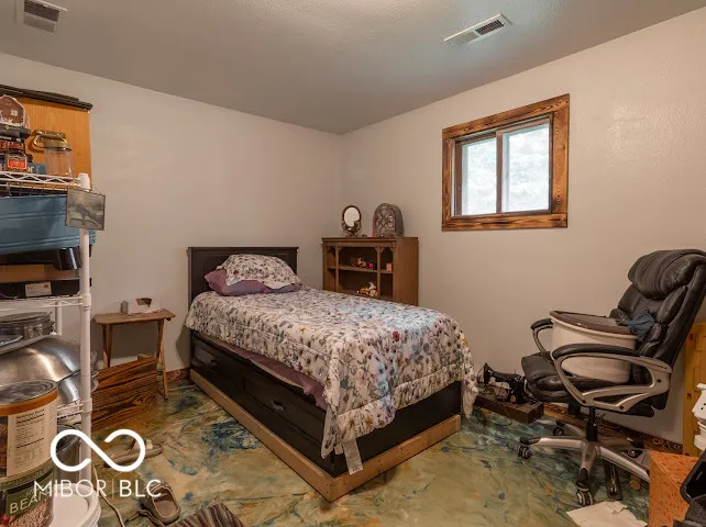 4392 E Old 36 Highway Rockville, IN 47872