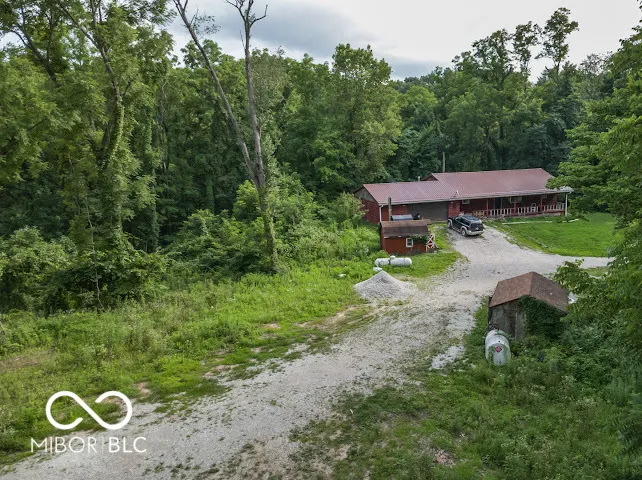 4392 E Old 36 Highway Rockville, IN 47872