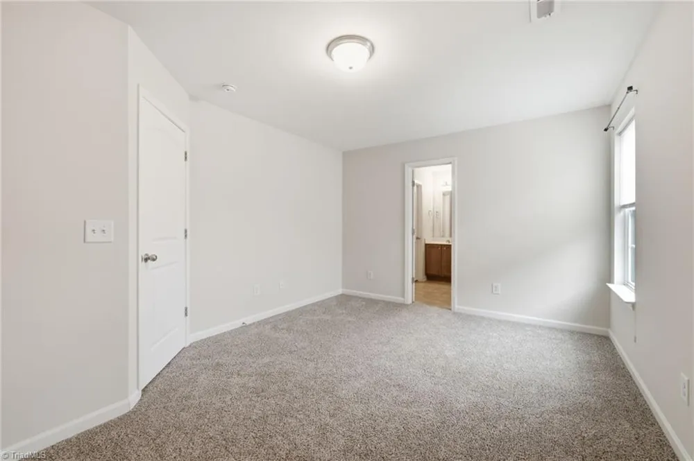 1475 Worchester Street Kernersville, NC 27284