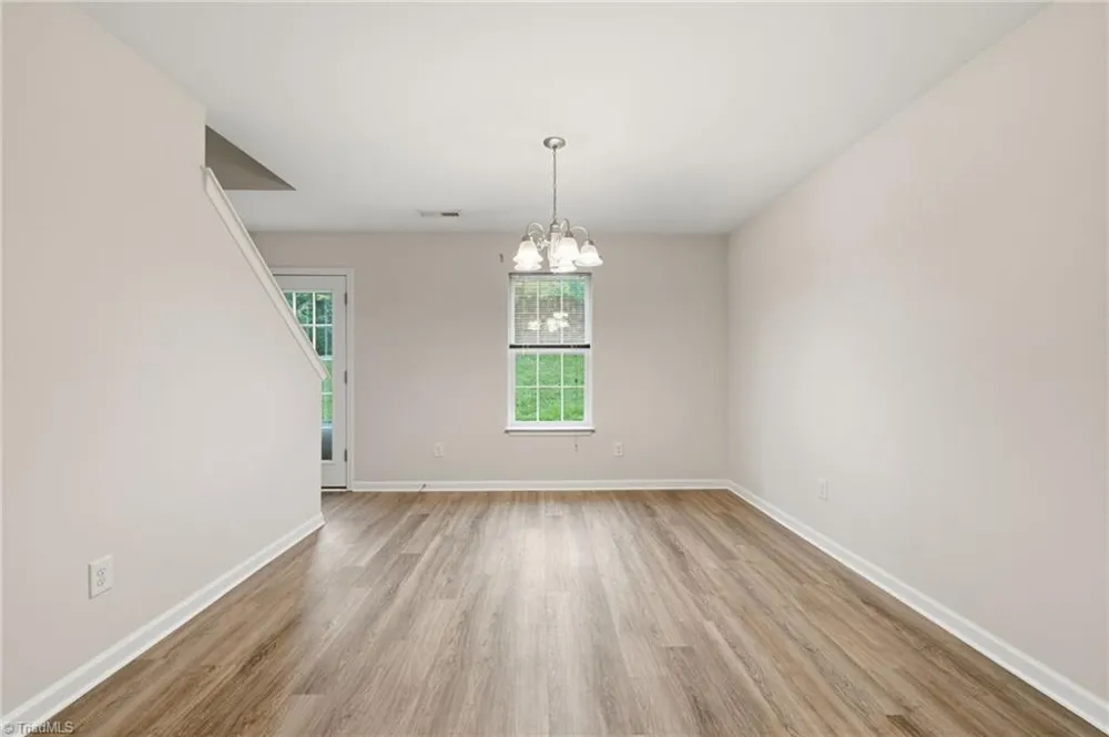 1475 Worchester Street Kernersville, NC 27284