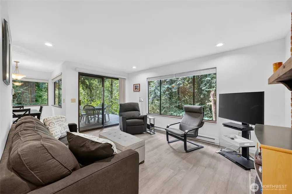 19059 Glacier Rim Drive Glacier, WA 98244