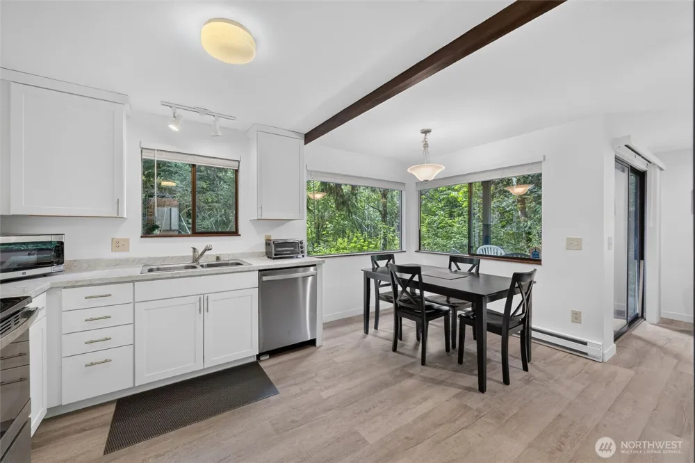 19059 Glacier Rim Drive Glacier, WA 98244