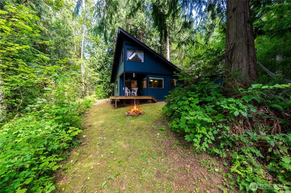 19059 Glacier Rim Drive Glacier, WA 98244