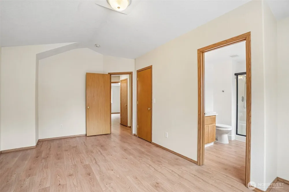 2217 NE 137th Court Vancouver, WA 98684