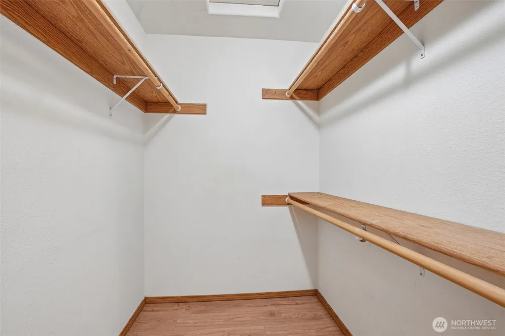 2217 NE 137th Court Vancouver, WA 98684