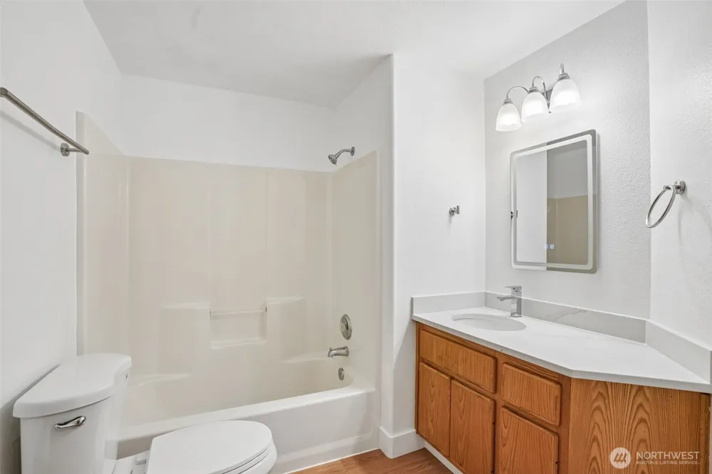 2217 NE 137th Court Vancouver, WA 98684