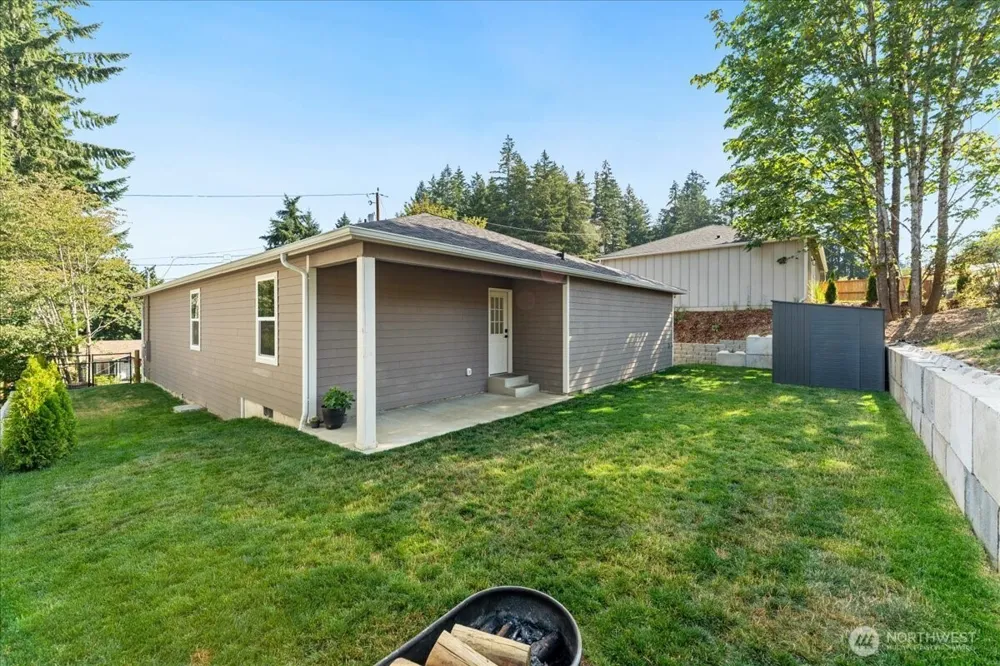 429 Chestnut Street Shelton, WA 98584