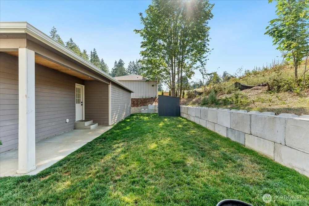 429 Chestnut Street Shelton, WA 98584