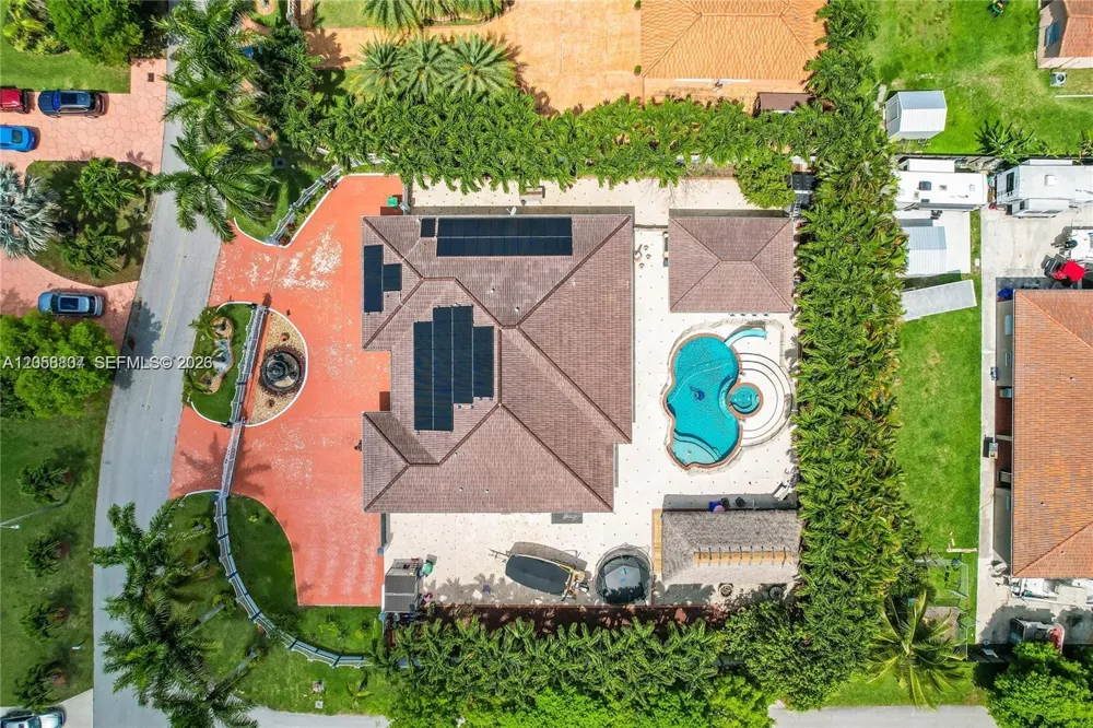 12969 SW 220th Ter Miami, FL 33170