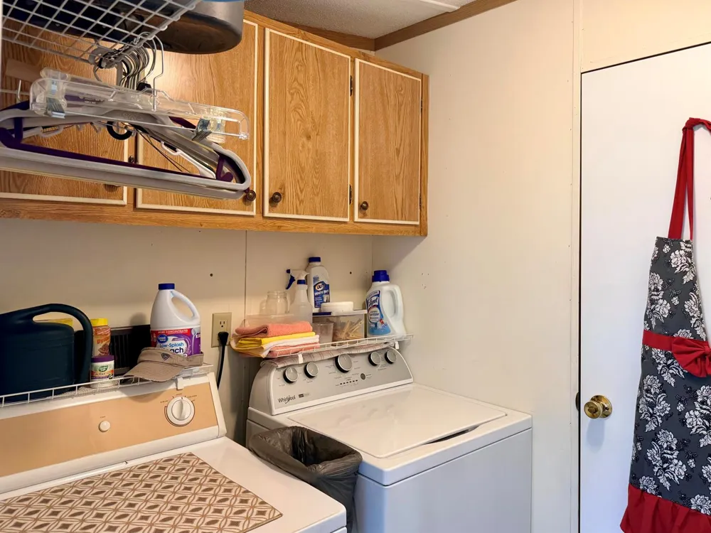 1601 US Highway 441 SE #106 Okeechobee, FL 34974