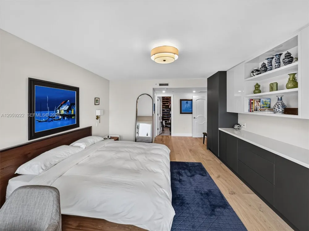 1455 Ocean Dr #704 Miami Beach, FL 33139