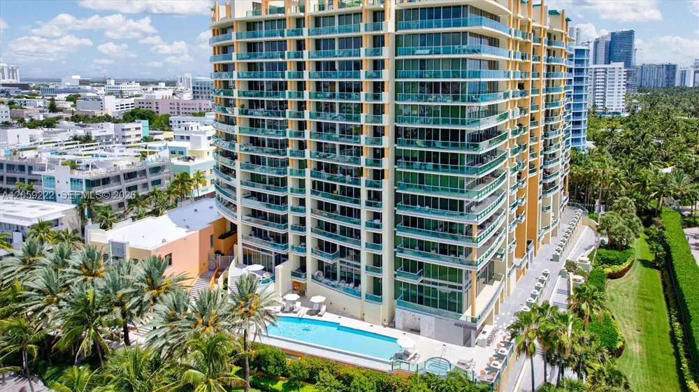 1455 Ocean Dr #704 Miami Beach, FL 33139