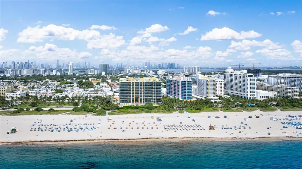 1455 Ocean Dr #704 Miami Beach, FL 33139