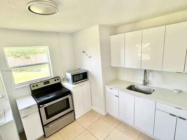 3730 S Avenue S #1 Riviera Beach, FL 33404