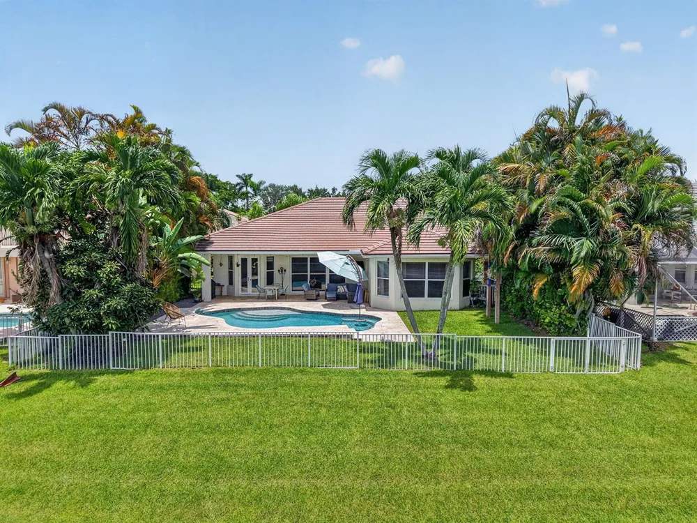 4085 BAHIA ISLE CIRCLE Wellington, FL 33449