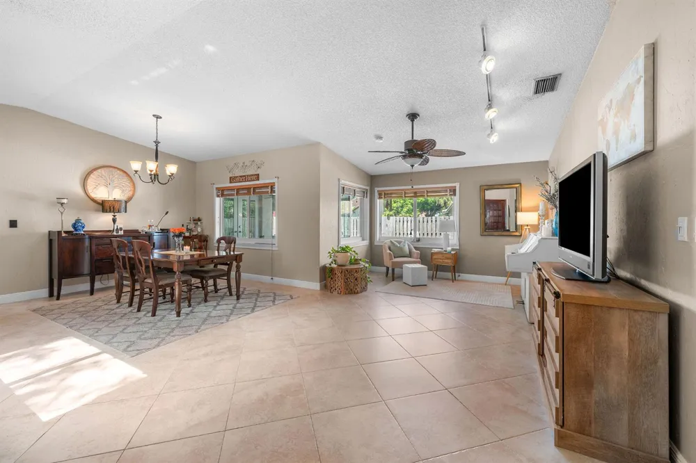 5569 SW 112TH TERRACE Cooper City, FL 33330