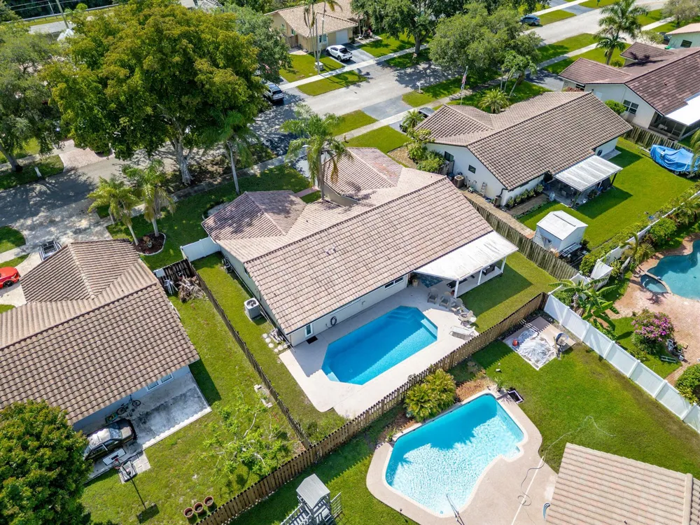 5569 SW 112TH TERRACE Cooper City, FL 33330